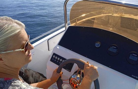 Motorboat Orizzonti Aura 20hp