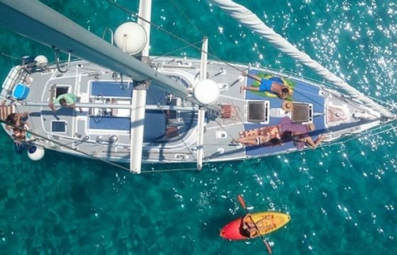 Sailboat Amica 42 13m