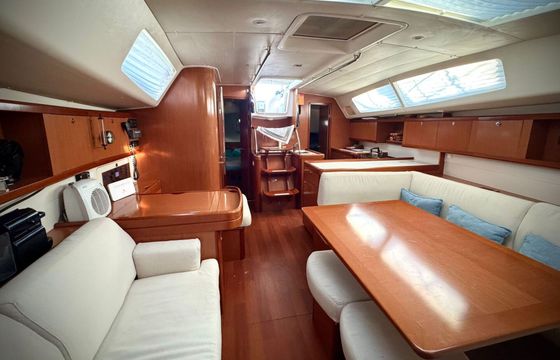 Sailboat Beneteau Oceanis 46 14m