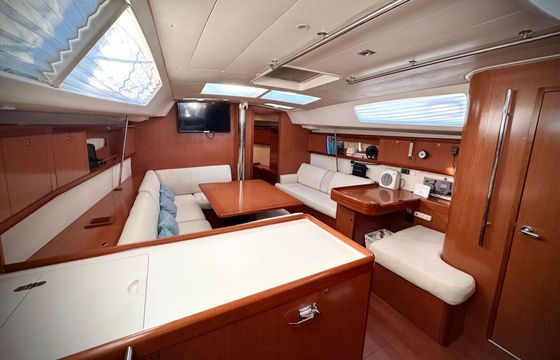 Sailboat Beneteau Oceanis 46 14m