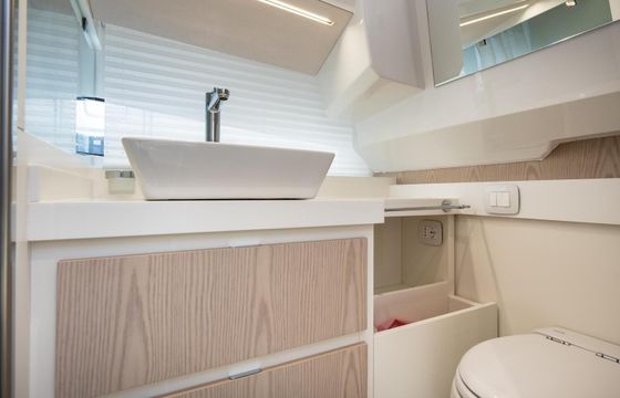 Motorboat Fiart Mare Seawalker 35 800hp