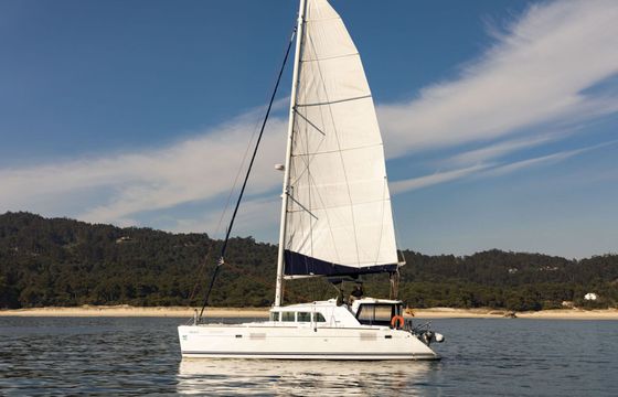 Catamaran Lagoon 440 13.61m