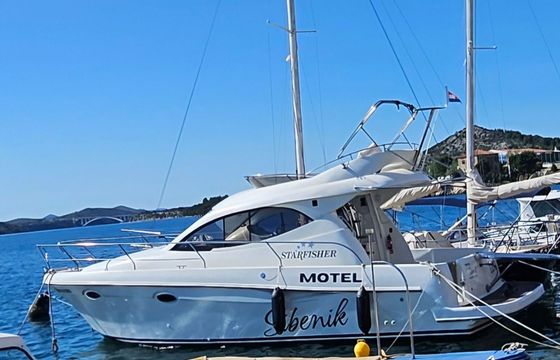 Motorboat Starfisher 30 Fly