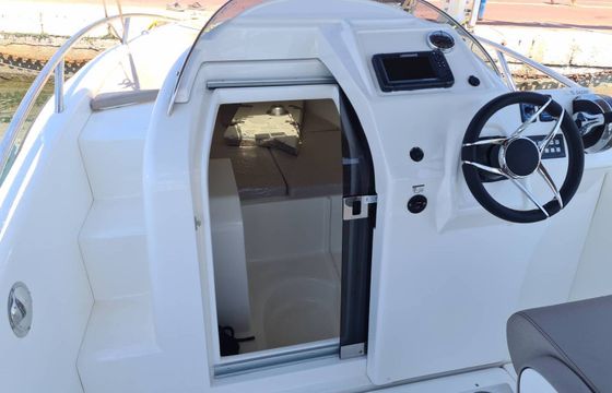 Motorboat CLEAR Libra cabine 650 150hp
