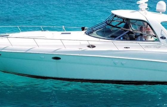 Motorboat Sea Ray Express Cruiser 900hp