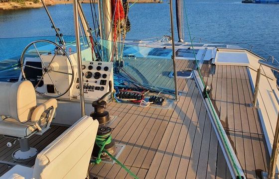 Catamaran Custom Made Upwind 50 Eco - 4 + 1 cab. 14.95m