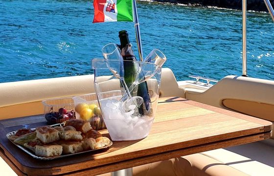 Motorboat Cranchi Zaffiro 32 460hp