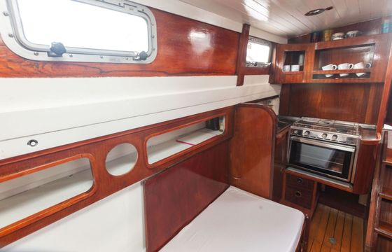 Motorboat Custom Leut 80hp