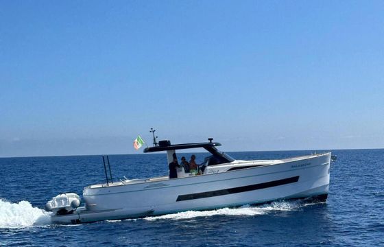Motorboat Apreamare 45 740hp