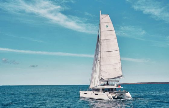 Catamaran Lagoon 560 FULL LUXE 17.97m