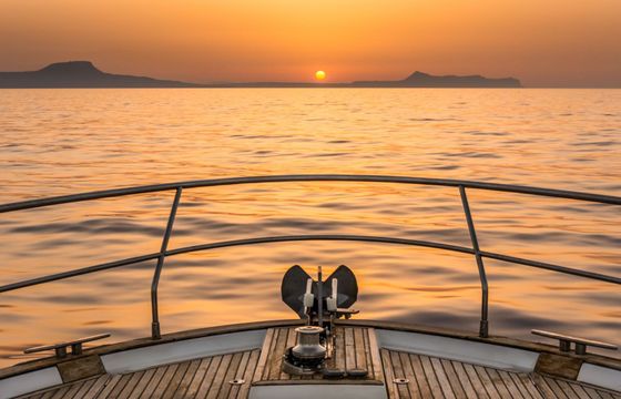 Motorboat BENETEAU ANTARES 46ft 960hp
