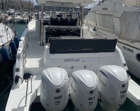 Motorboat Cap Camarat 12.5 WA 900hp