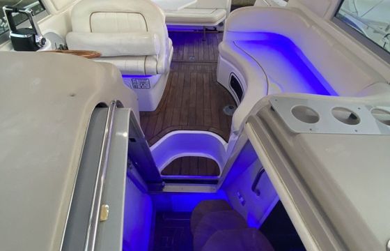 Motorboat Sea Ray 290 sun dancer 540hp