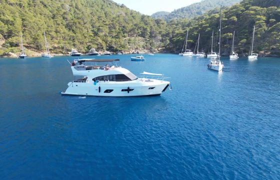 Motor yacht Custom-made 2023 400hp