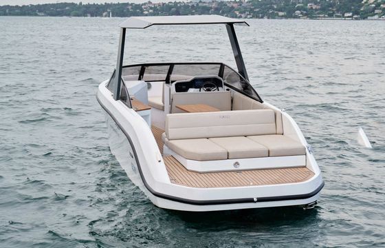 Motorboat Rand Supreme 27 350hp
