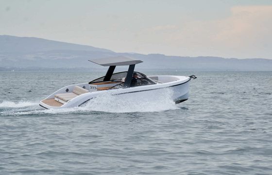 Motorboat Rand Supreme 27 350hp