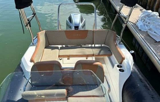 RIB Zodiac Medline 7.5 250hp