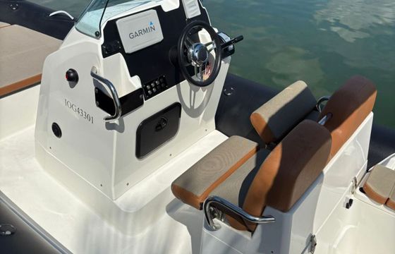 RIB Zodiac Medline 7.5 250hp