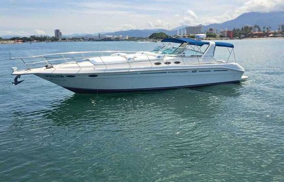 Motorboat Sea Ray 400 Sun Sport 900hp