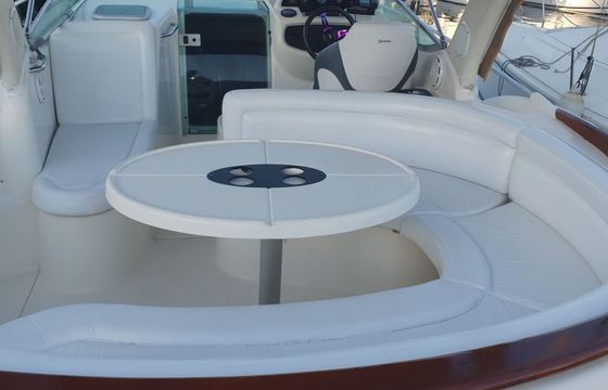 Motorboat Jeanneau Leader 805 300hp