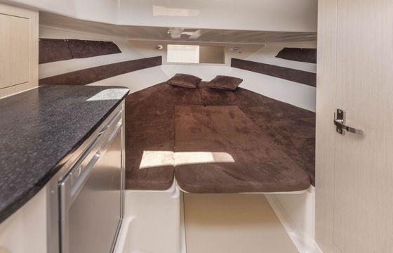 Motorboat Atlantic Atlantic 730 Suncruiser 300hp