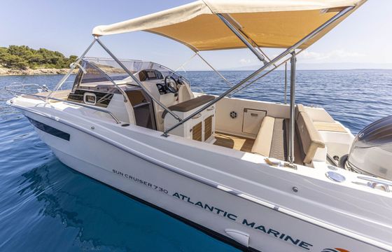 Motorboat Atlantic Atlantic 730 Suncruiser 300hp