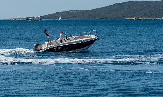 Motorboat Cayman Speedy 585 Deluxe 150hp