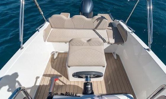 Motorboat Cayman Speedy 585 Deluxe 150hp