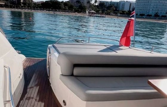 Motor yacht Sunseeker PORTOFINO53 1600hp