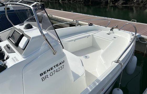 Motorboat BENETEAU FLYER 6 140hp