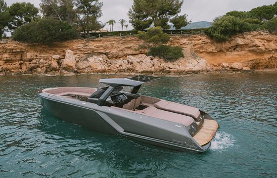 Motorboat Frauscher 1212 Ghost Air 880hp