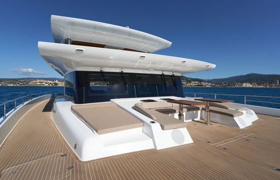 Motor yacht VisionF VisionF 80 E-Cat 912hp