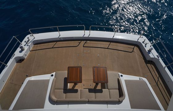 Motor yacht VisionF VisionF 80 E-Cat 912hp