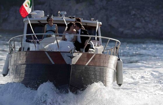 Motorboat Comena 37 700hp