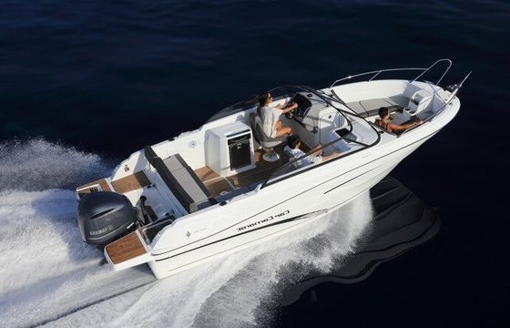 Motorboat Jeanneau Cap Camarat 7.5 Br 300hp