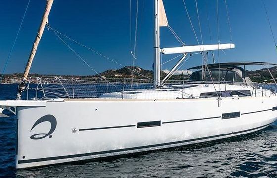 Sailboat DUFOUR 460 Grand Large 14.15m