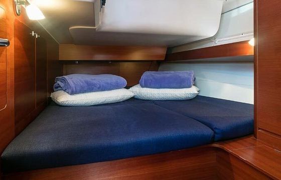 Sailboat DUFOUR 460 Grand Large 14.15m