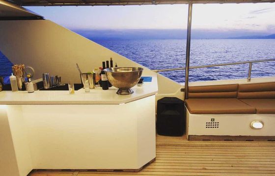 Motor yacht Tecnomarine 92 450hp