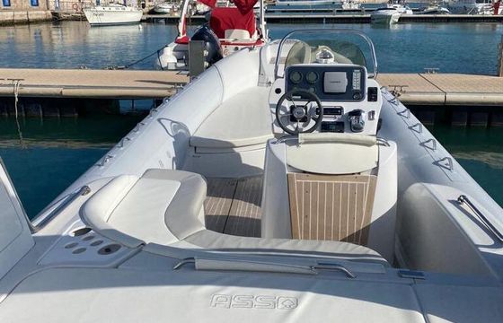 RIB Asso Charisma 830 300hp