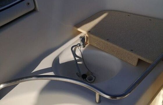 Motorboat Saver 650 Cabine 150hp