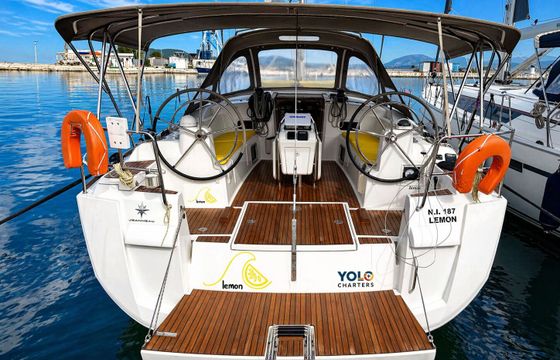 Sailboat Jeanneau SUN ODYSSEY 469 14.05m