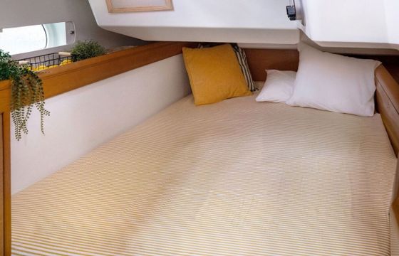 Sailboat Jeanneau SUN ODYSSEY 469 14.05m