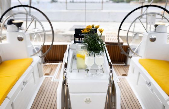 Sailboat Jeanneau SUN ODYSSEY 469 14.05m