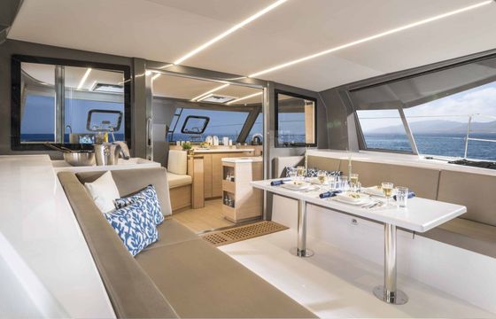 Catamaran NAUTITECH 40 OPEN 11.98m