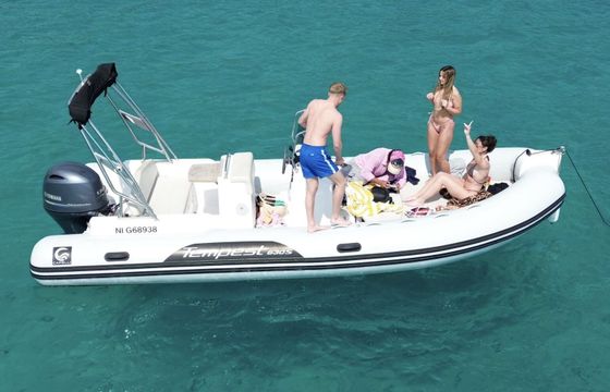 Motorboat Capelli Tempest 630 130hp