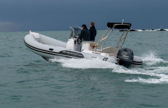 Motorboat Capelli Tempest 630 130hp