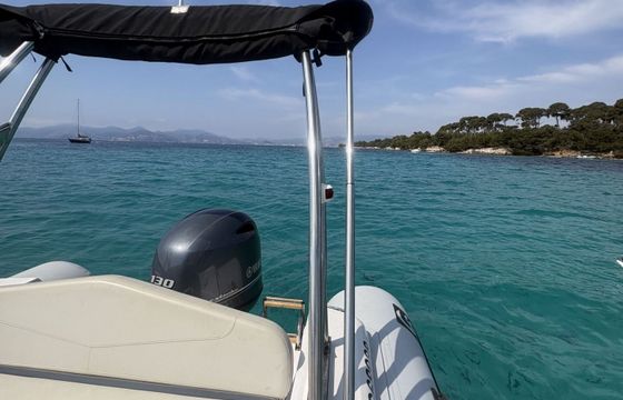 Motorboat Capelli Tempest 630 130hp