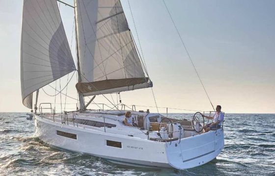 Sailboat Jeanneau SUN ODYSSEY 410 12.35m