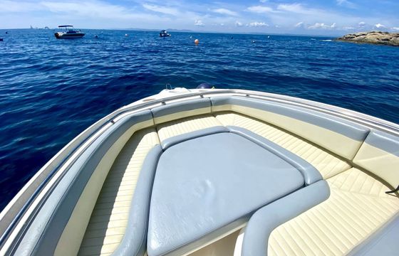 Motorboat Rio 650 sol 150hp