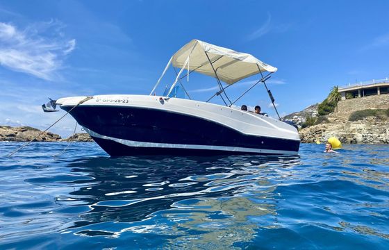 Motorboat Rio 650 sol 150hp